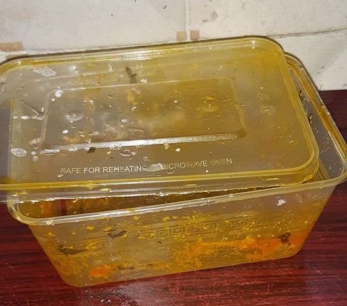 container stained after food use